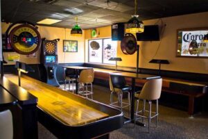 Cue-Club-of-Wisconsin-located-in-Waukesha