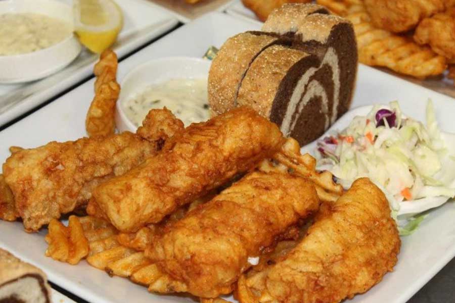 Fish-Fries-in-Waukesha-Pewaukeefi