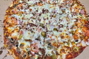 Sals-Pizza-More-Waukesha