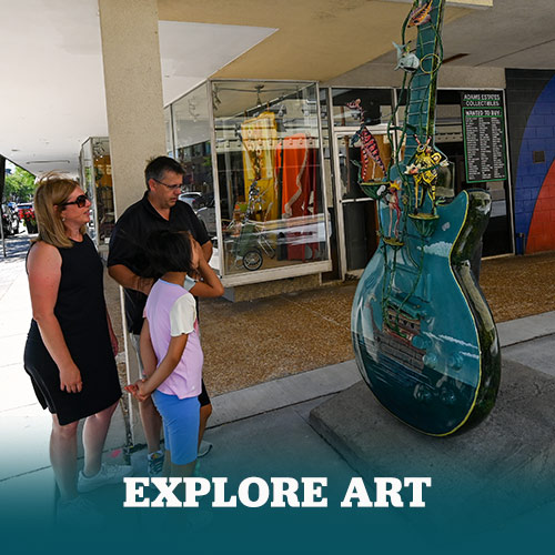 explore-guitars-art-and-murals